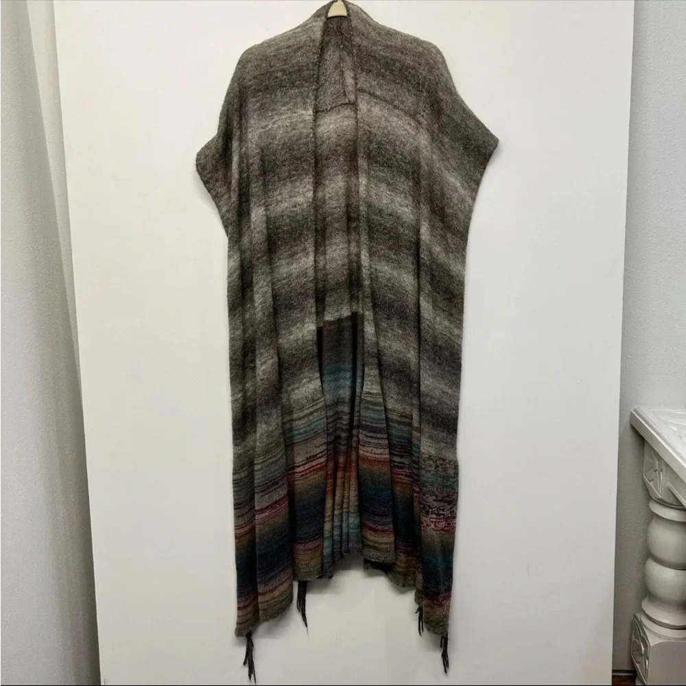 3 Sisters open front sweater poncho‎ One Size shawl scarf fringed Duster Serape